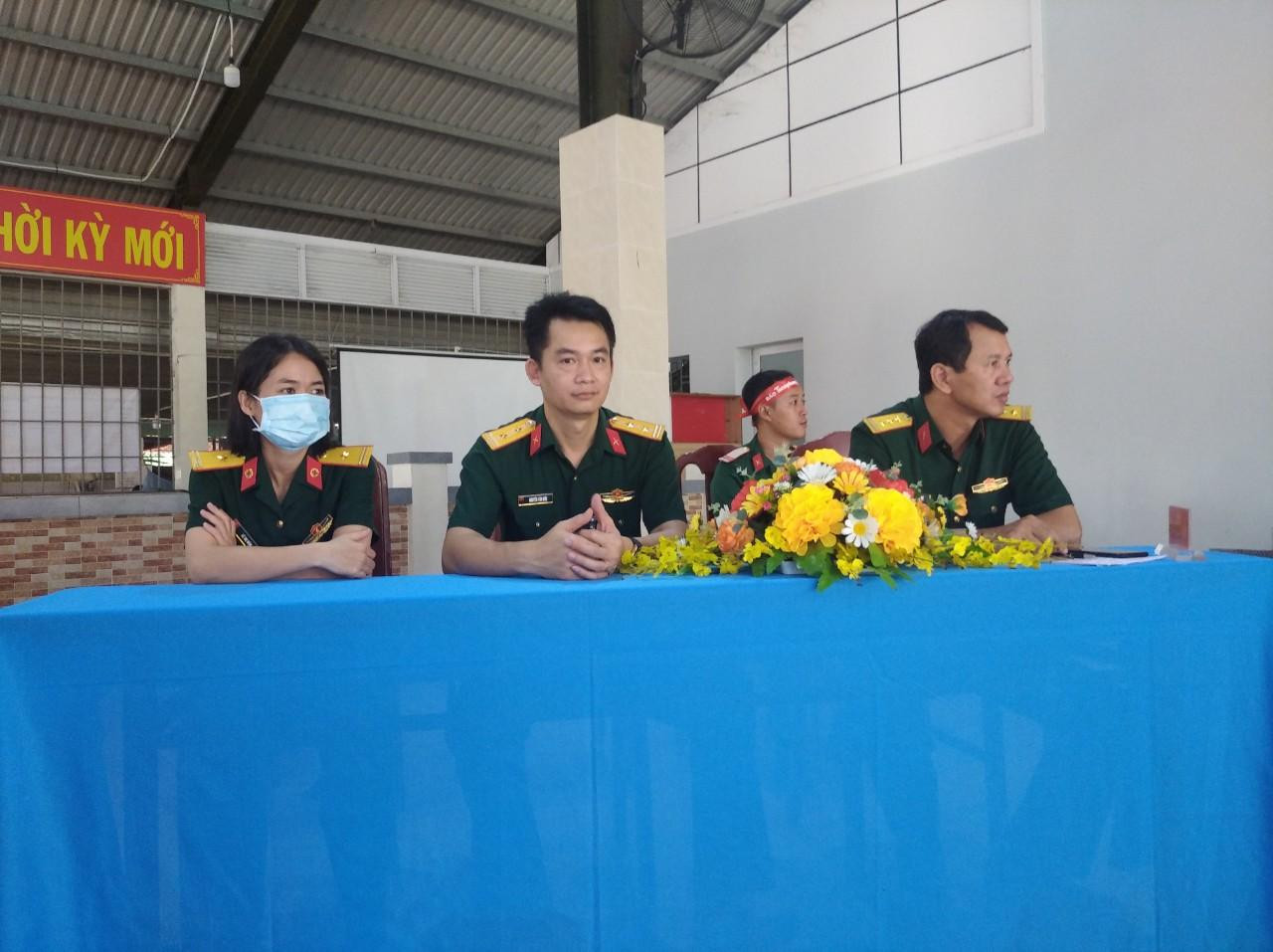 Đại biểu tham dự chương trình. Đại biểu tham dự chương trình.