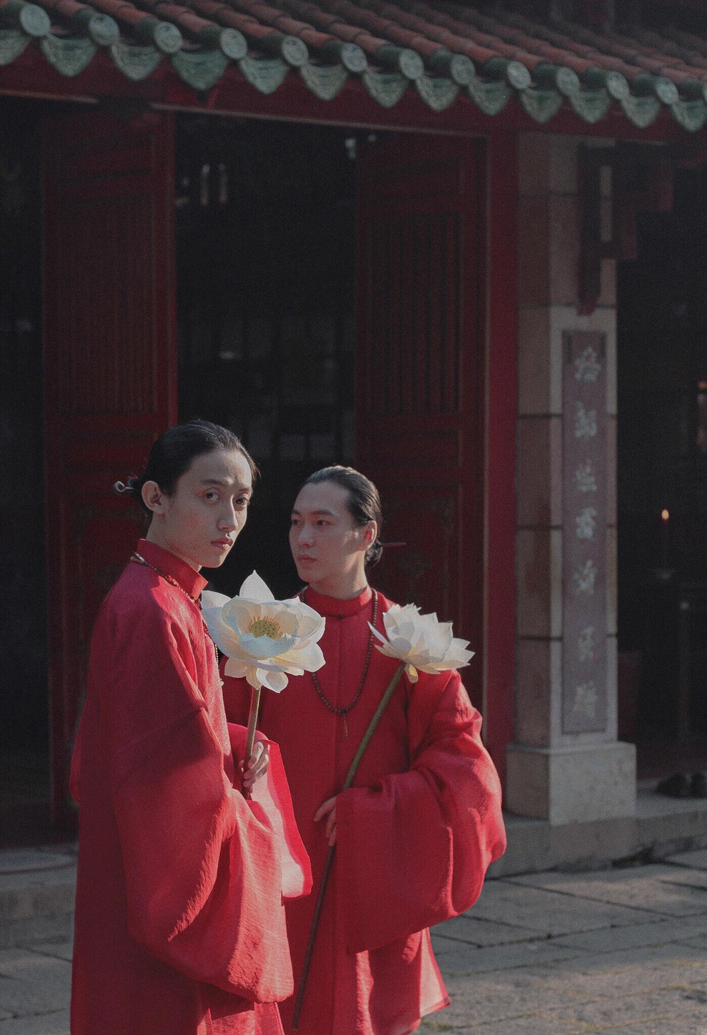 Thịnh và Tài đã kiên trì cùng nhau nuôi tóc suốt bốn năm.