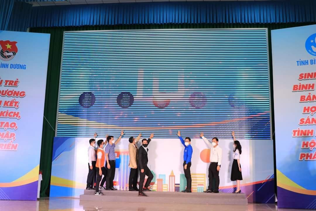 Ra mắt app Quản lý Hội Sinh viên Bình Dương tại Ngày hội.