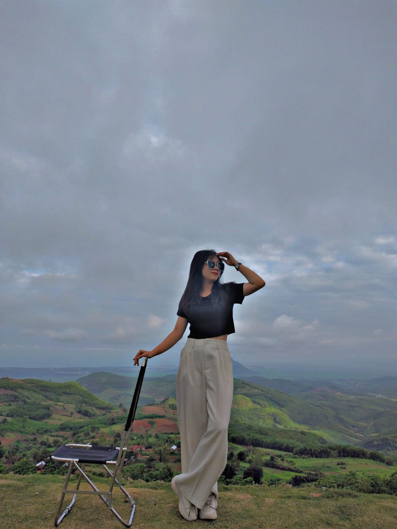 Việc Thảo cảm thấy lo lắng nhất lúc này là những khoản chi tiêu của mình.