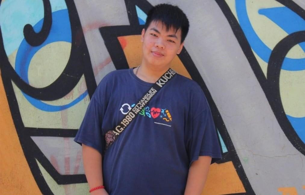 Huy vẫn đang nỗ lực cố gắng hơn ở môi trường đại học. Huy vẫn đang nỗ lực cố gắng hơn ở môi trường đại học.