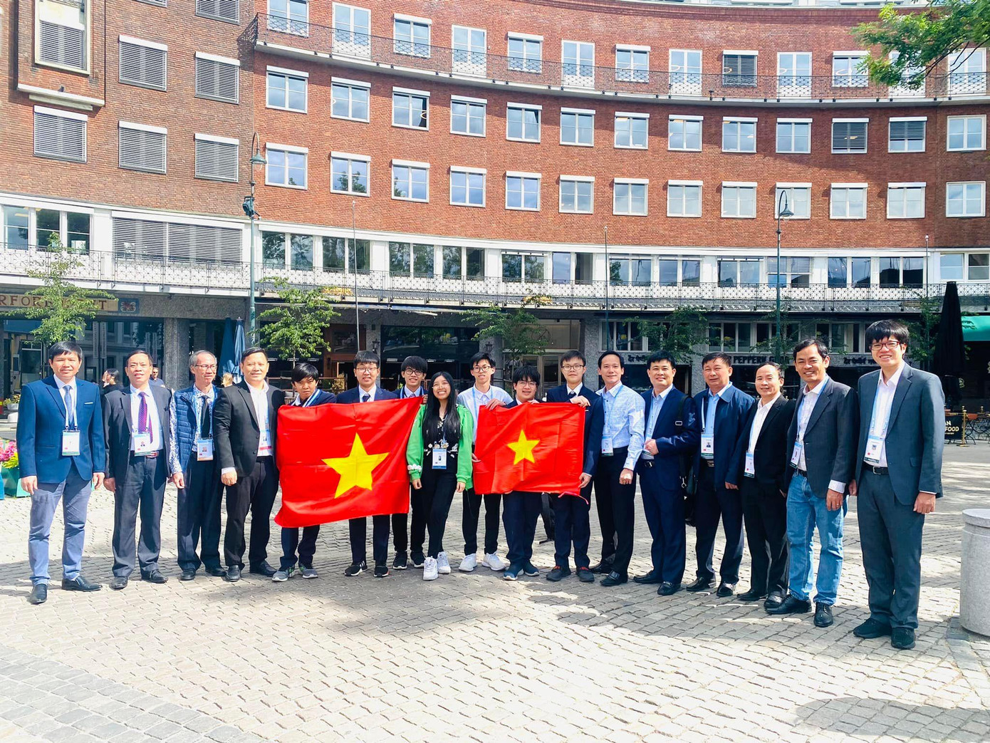 Sự ủng hộ tích cực từ phía gia đình, nhà trường, giúp Bình an tâm thi đấu hết mình.