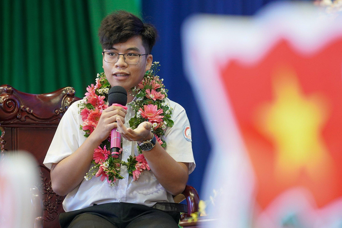 Minh Nhựt giao lưu tại Đại hội Đại biểu Đoàn TNCS Hồ Chí Minh tỉnh Long An lần thứ XI (nhiệm kỳ 2022 - 2027). (Ảnh: Phạm Nguyễn) Minh Nhựt giao lưu tại Đại hội Đại biểu Đoàn TNCS Hồ Chí Minh tỉnh Long An lần thứ XI (nhiệm kỳ 2022 - 2027). (Ảnh: Phạm Nguyễn)