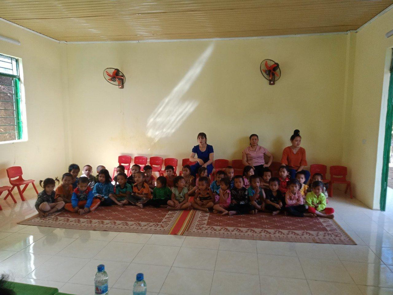 Quỳnh trong một lần tham gia chương trình thiện nguyện tại vùng cao.