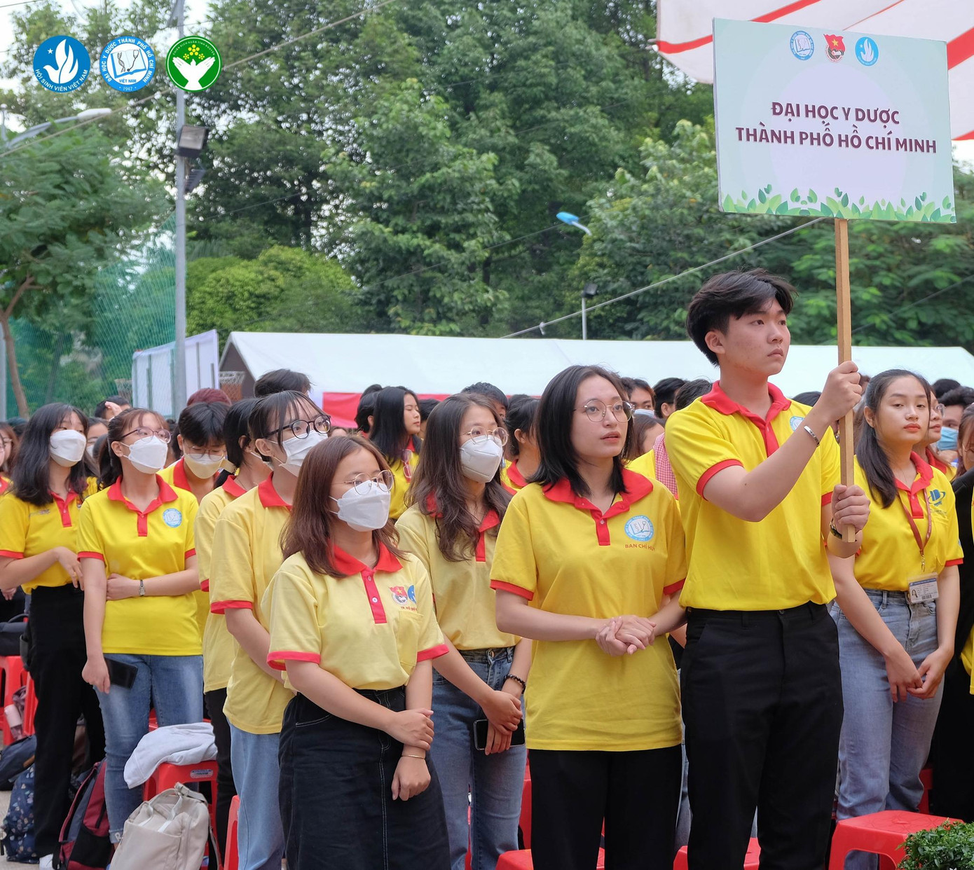 Đội hình trường ĐH Y Dược TP. HCM trong buổi Lễ phát động chiến dịch &apos;Xuân Tình nguyện 2023&apos;.