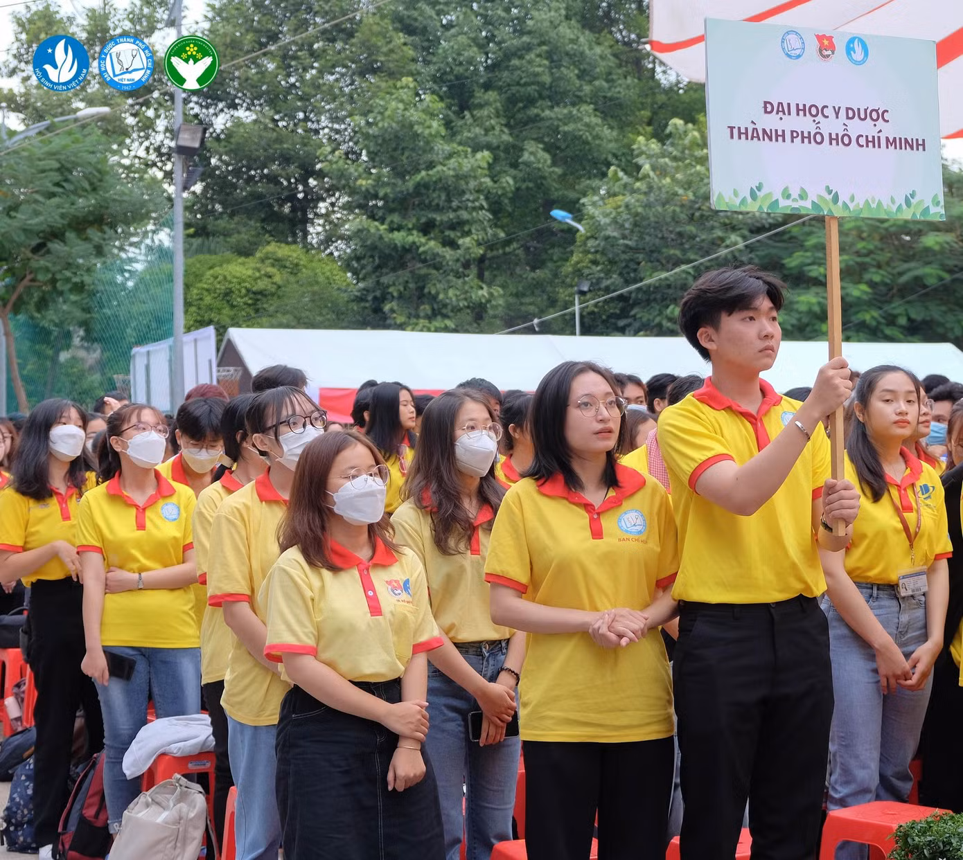 Đội hình trường ĐH Y Dược TP. HCM trong buổi Lễ phát động chiến dịch 'Xuân Tình nguyện 2023'.