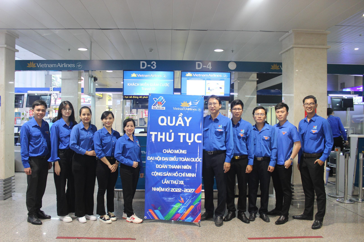 Đoàn đại biểu Tỉnh Đoàn Tiền Giang với 10 thành viên.