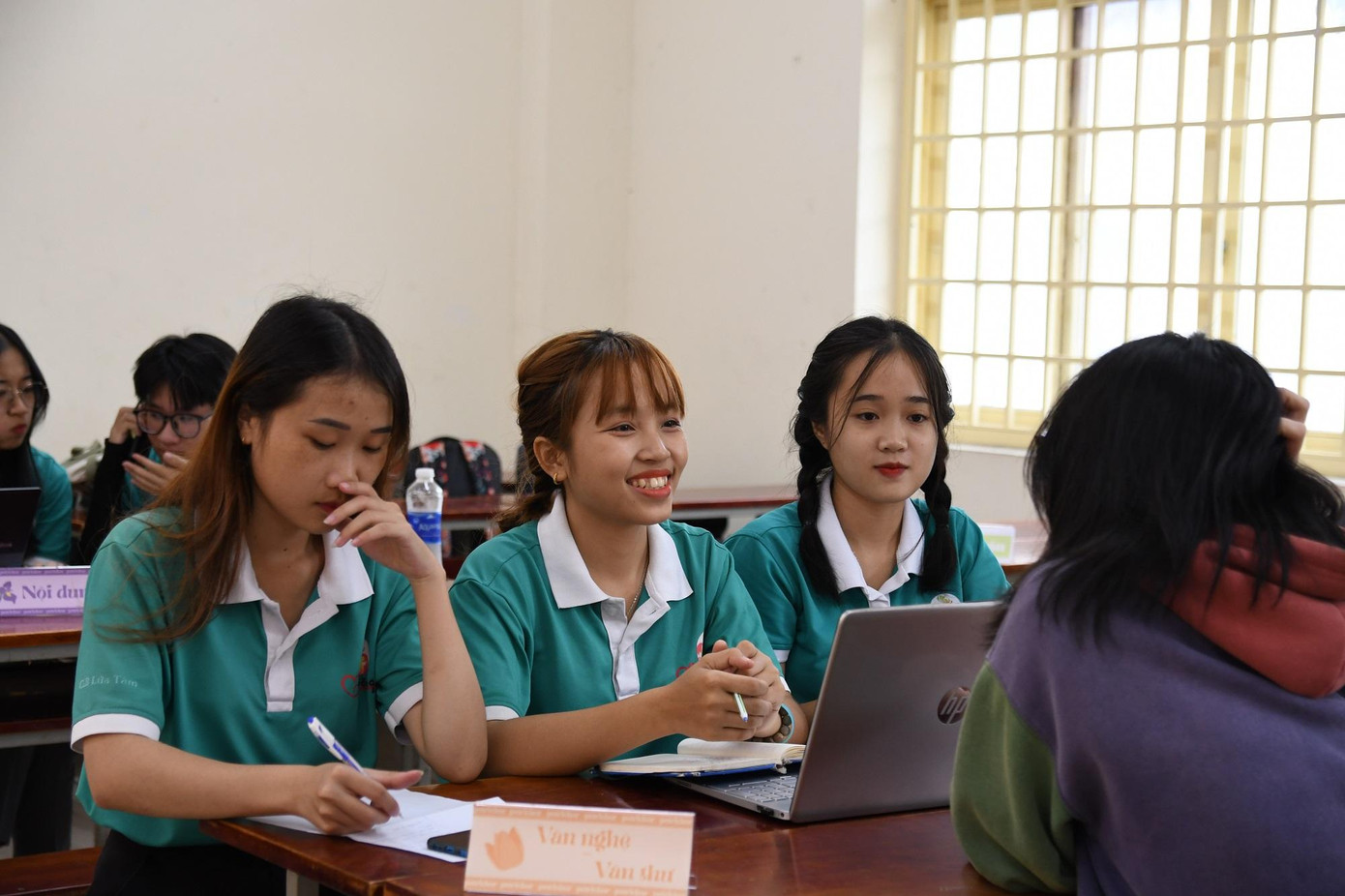 CLB Lửa Tâm phỏng vấn ứng viên.