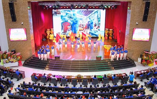 Chương trình văn nghệ chào mừng sự thành công Đại hội Đại biểu Đoàn TNCS Hồ Chí Minh Học viện Cán bộ TP. HCM.