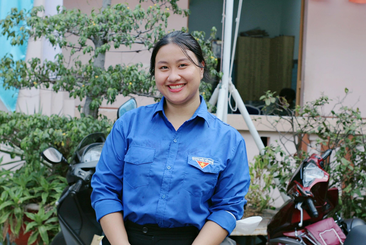 Huỳnh Thị Hương luôn tích cực trong các hoạt động thiện nguyện. Huỳnh Thị Hương luôn tích cực trong các hoạt động thiện nguyện.