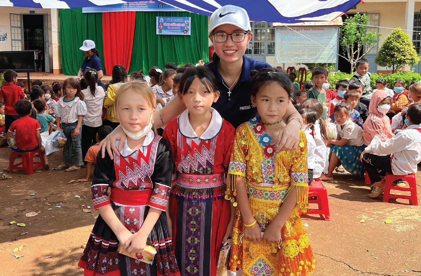 Phương Thảo đang thực hiện nhiều chương trình, dự án nhằm hỗ trợ trẻ em khó khăn tại các vùng miền trên cả nước.