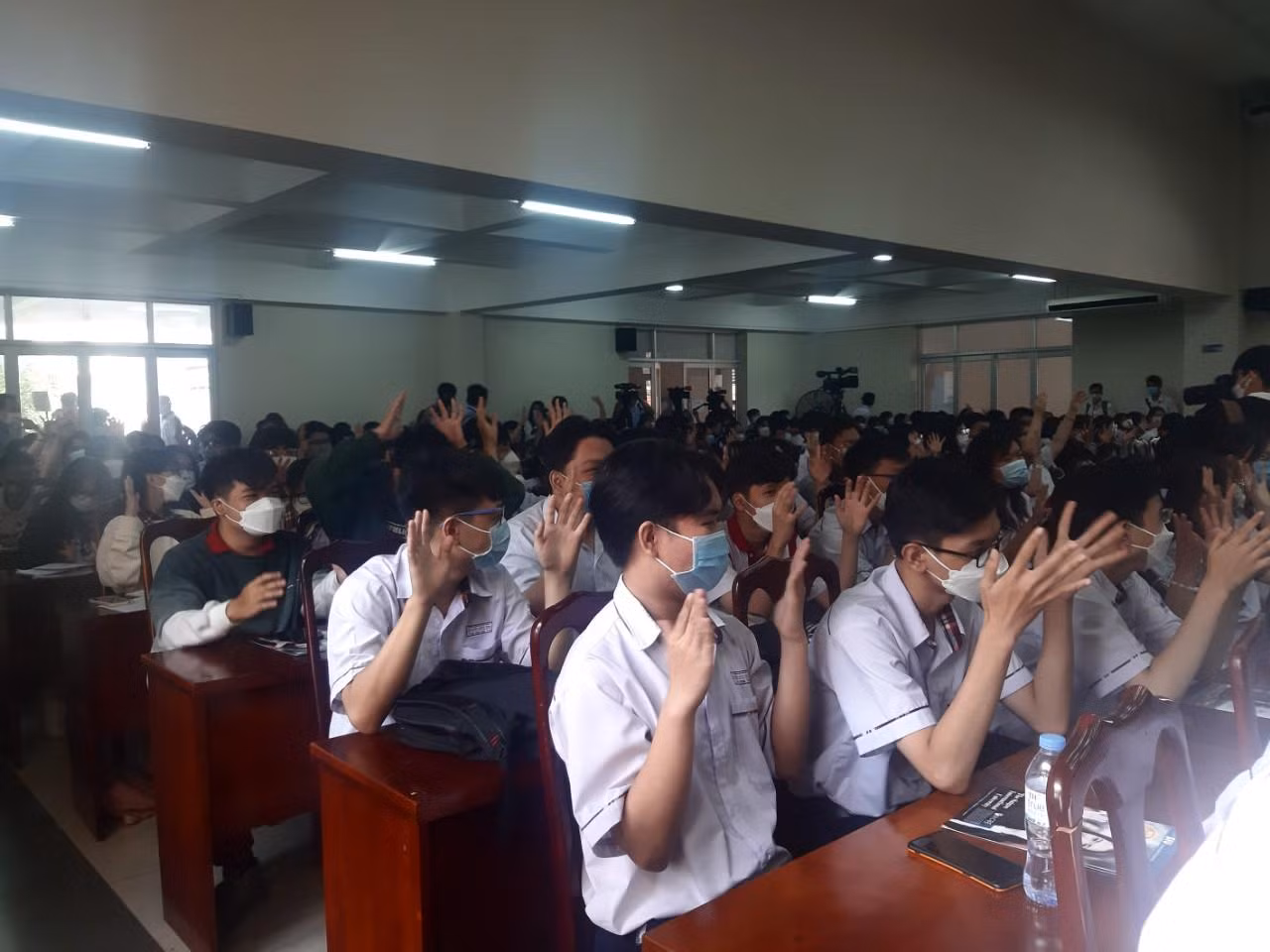 Tọa đàm đưa ra những góc nhìn giúp các bạn trẻ có tư duy tích cực, có thể tự tìm kiếm những giải pháp để tháo gỡ những khó khăn trong vấn đề tâm lý mà mình đang gặp phải.