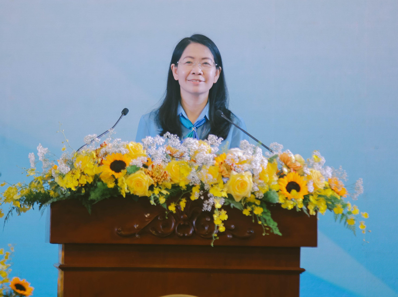 Chị Phan Thị Thanh Phương - Bí thư Thành Đoàn khóa X, được bầu làm Bí thư Thành Đoàn TPHCM khóa XI. (Ảnh: TLTĐ) Chị Phan Thị Thanh Phương - Bí thư Thành Đoàn khóa X, được bầu làm Bí thư Thành Đoàn TPHCM khóa XI. (Ảnh: TLTĐ)