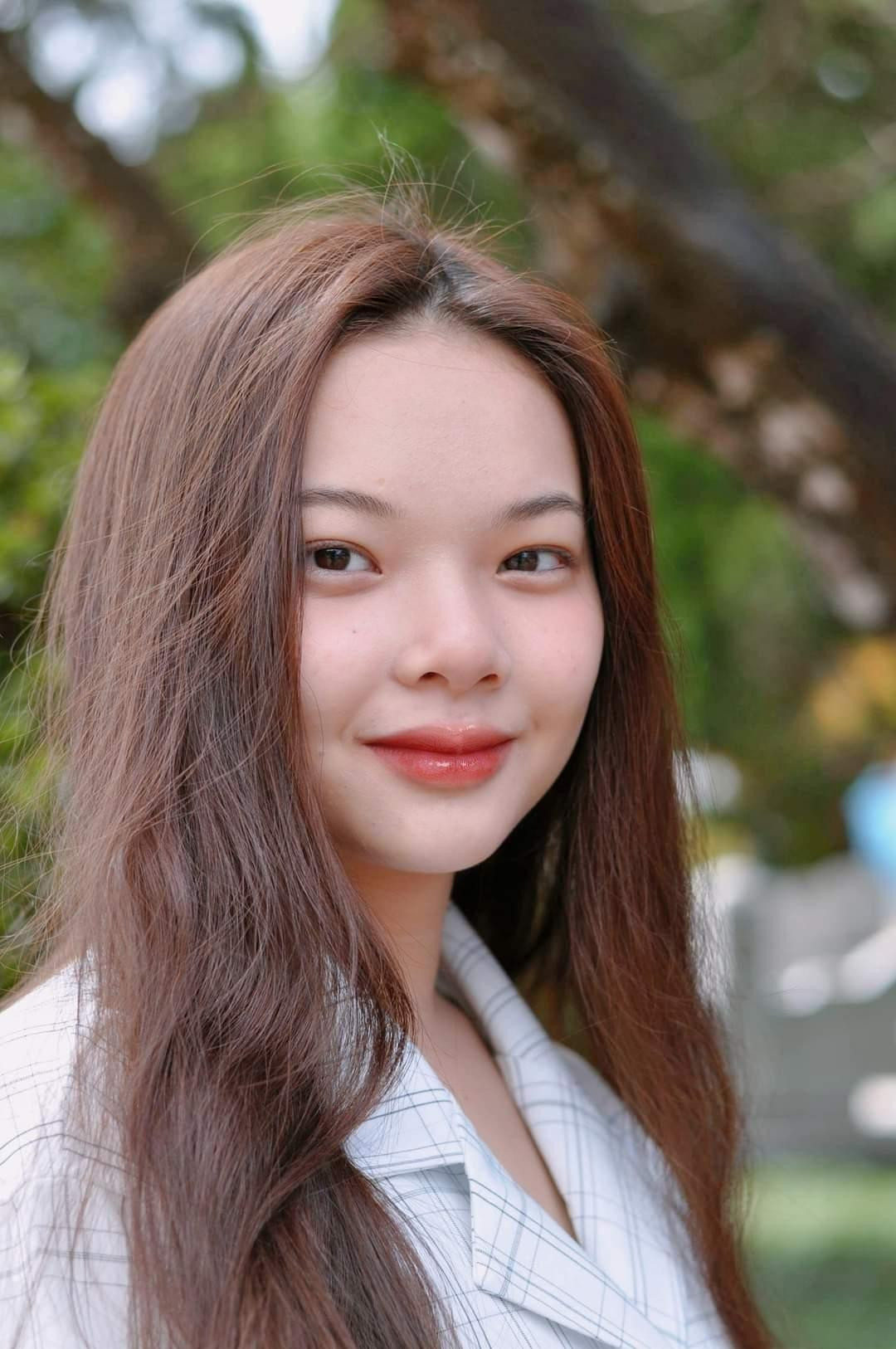 Để vượt qua thử thách và đi đến được kết quả cuối cùng, điều duy nhất mình cần làm là không bỏ cuộc. Để vượt qua thử thách và đi đến được kết quả cuối cùng, điều duy nhất mình cần làm là không bỏ cuộc.