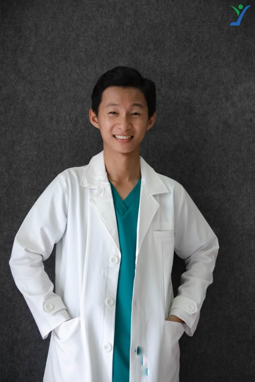 Thanh Truyền chọn cho mình ngã rẽ riêng sau khi học xong tại trường ĐH Y Dược TP. HCM. Thanh Truyền chọn cho mình ngã rẽ riêng sau khi học xong tại trường ĐH Y Dược TP. HCM.