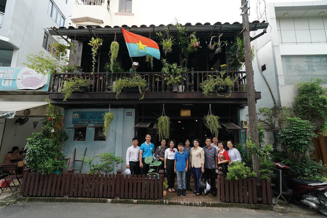 Cà phê 'Biệt động Sài Gòn' cũng là điểm được nhiều bạn trẻ tìm về dịp Lễ 2/9. (Ảnh: Phạm Nguyễn) Cà phê 'Biệt động Sài Gòn' cũng là điểm được nhiều bạn trẻ tìm về dịp Lễ 2/9. (Ảnh: Phạm Nguyễn)