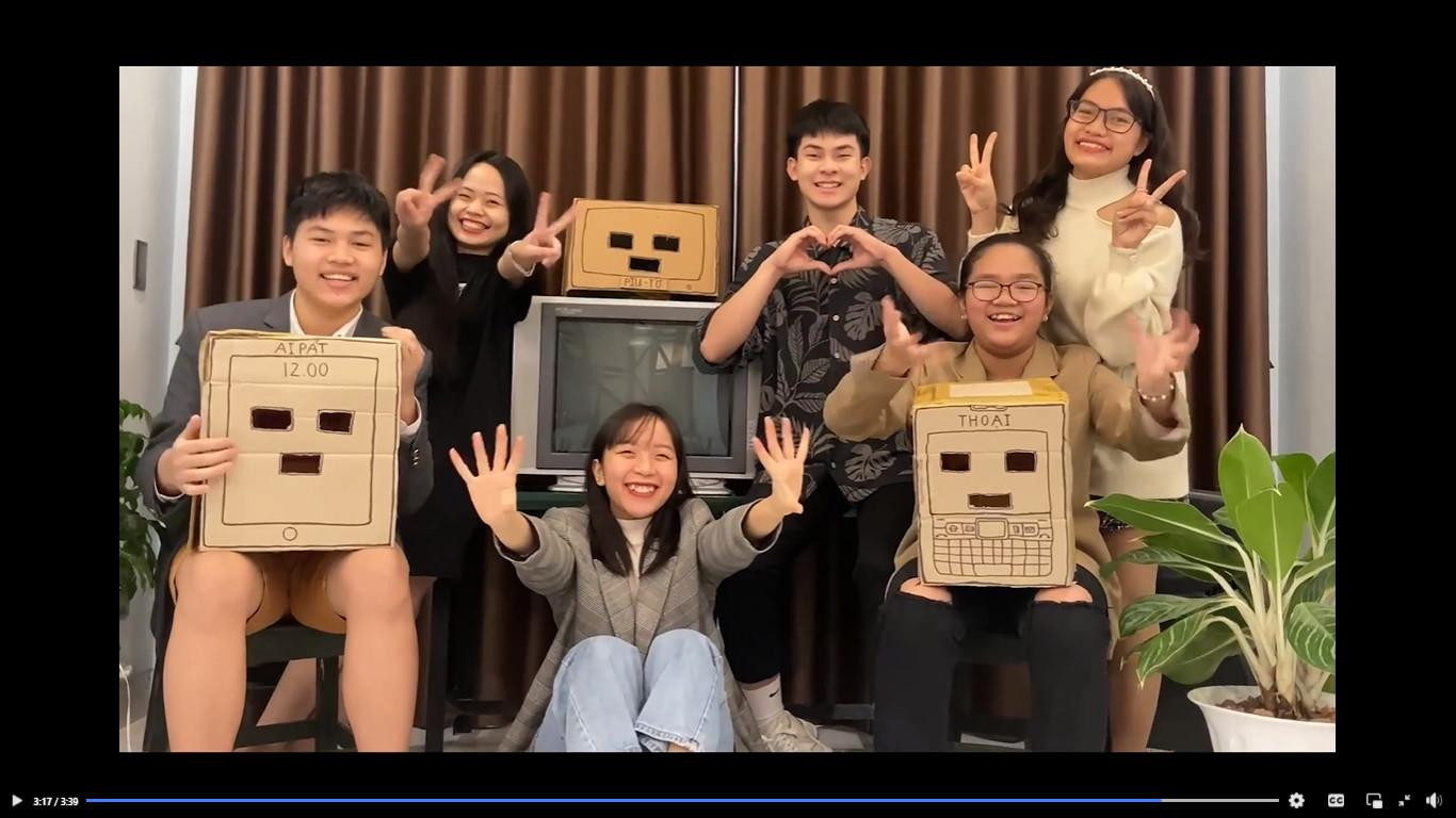 “Đồ nhiều chuyện”, dự án thú vị của nhóm sinh viên Học viện Báo chí và Tuyên truyền. “Đồ nhiều chuyện”, dự án thú vị của nhóm sinh viên Học viện Báo chí và Tuyên truyền.