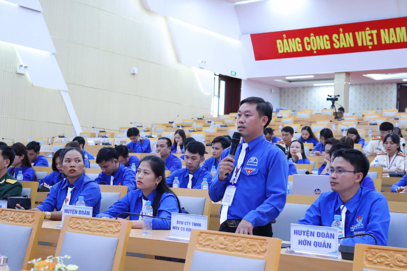 Đại biểu tham gia diễn đàn tại Đại hội. Đại biểu tham gia diễn đàn tại Đại hội.