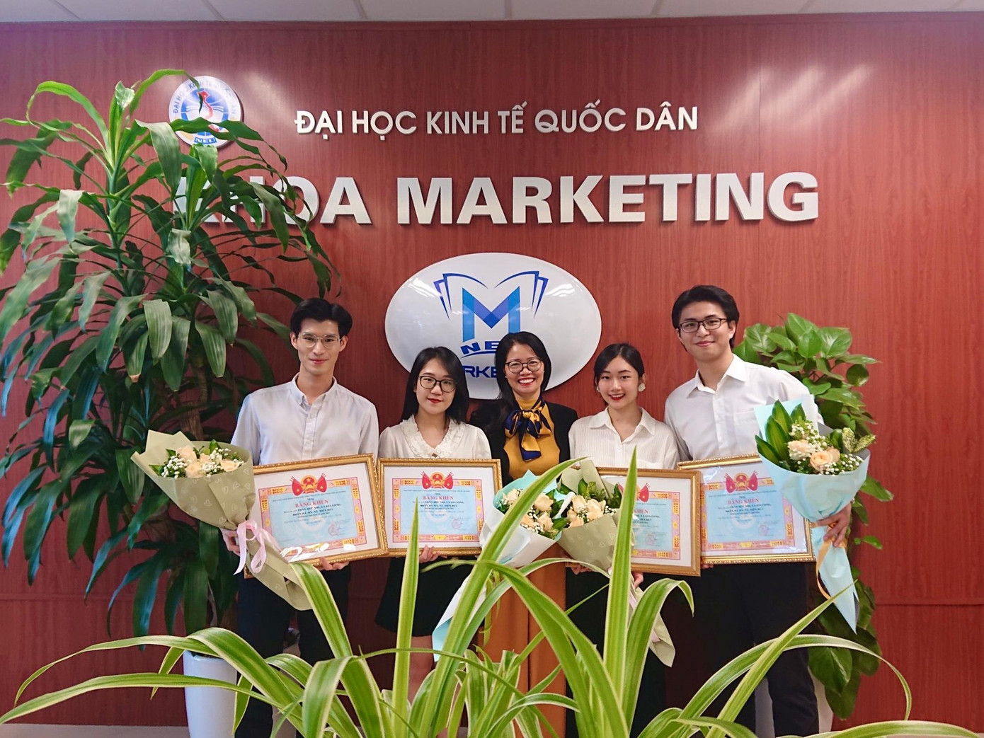 Sự bền bỉ, kiên trì, tâm thế chủ động là kim chỉ nam giúp cô bạn chinh phục thành tích cao trong học tập, nghiên cứu khoa học.