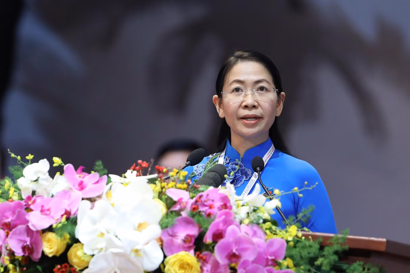 Chị Phan Thị Thanh Phương, Ủy viên Ban Thường vụ T.Ư Đoàn khóa XI, Bí thư Thành Đoàn TP. HCM trình bày tham luận tại Đại hội.