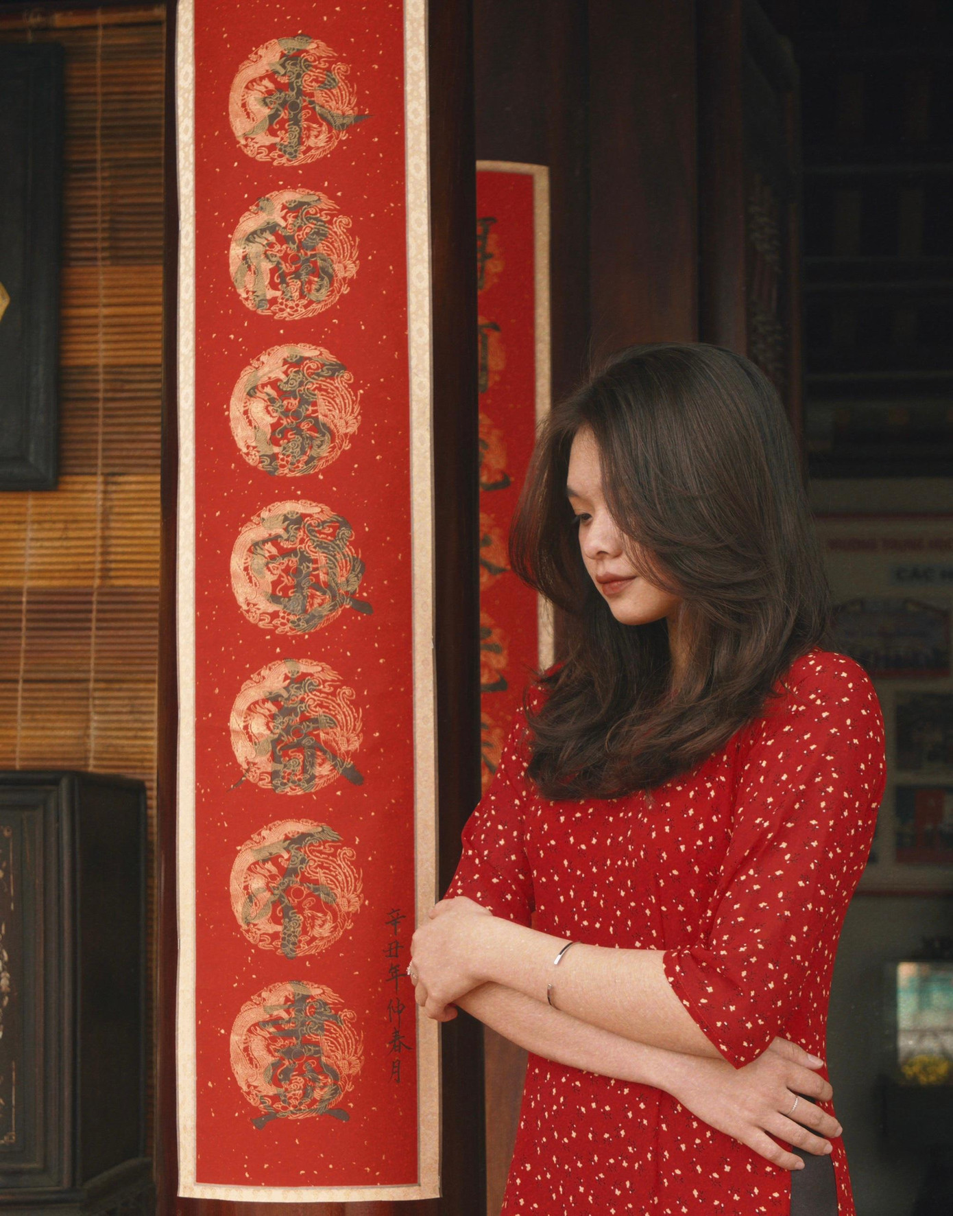 Trân trọng những giá trị truyền thống dân tộc là cách người trẻ lưu giữa văn hóa ông cha. Trân trọng những giá trị truyền thống dân tộc là cách người trẻ lưu giữa văn hóa ông cha.