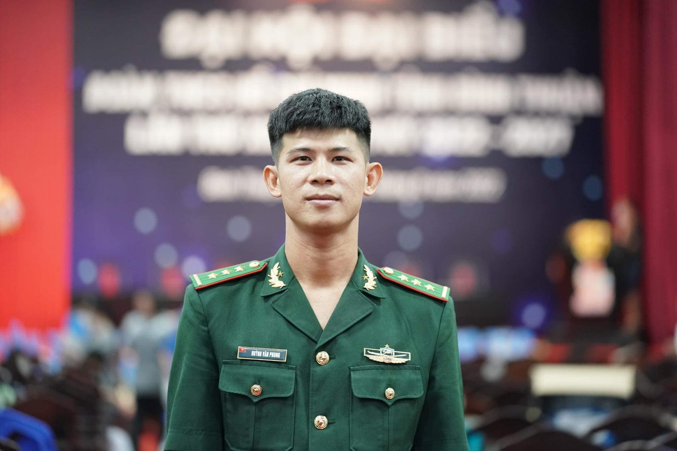 Huỳnh Văn Phong (Bí thư Chi đoàn Đồn Biên phòng cửa khẩu cảng Phú Quý, Bộ đội Biên phòng Bình Thuận). Ảnh: Phạm Nguyễn.