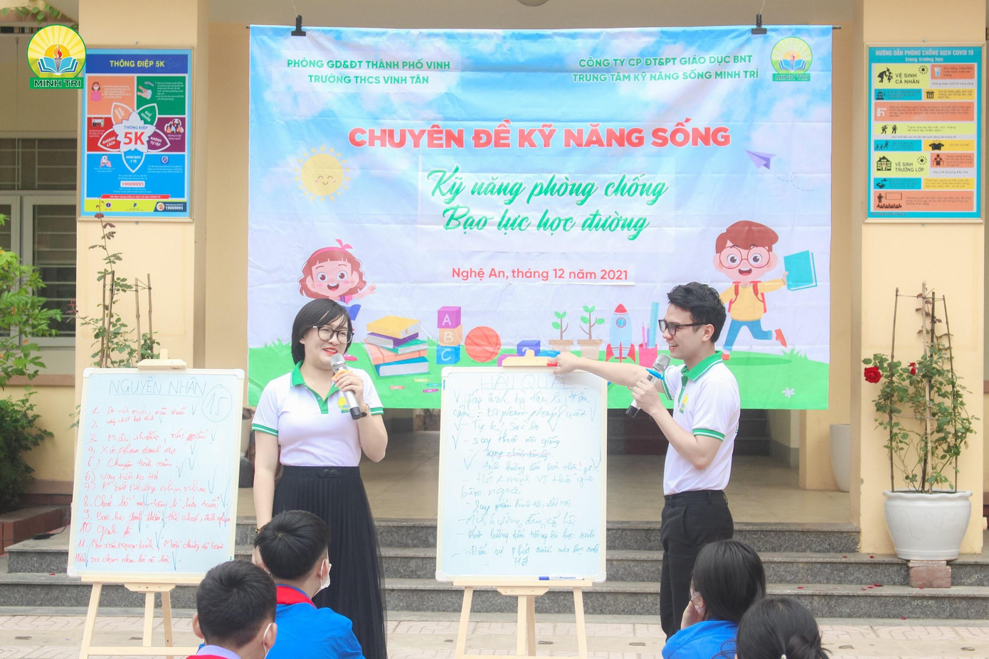 Trần Đô hy vọng, các chuyên đề kỹ năng sống sẽ giúp cho các bạn nhỏ có một kỹ năng thật tốt, để trước mọi tình huống biết cách xử lý. Trần Đô hy vọng, các chuyên đề kỹ năng sống sẽ giúp cho các bạn nhỏ có một kỹ năng thật tốt, để trước mọi tình huống biết cách xử lý.