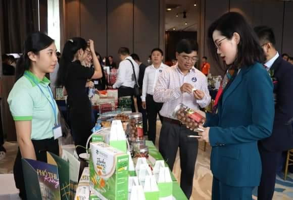 Giải thưởng kỳ vọng sẽ chọn ra được nhiều gương mặt doanh nhân trẻ tiêu biểu của TP. HCM. Giải thưởng kỳ vọng sẽ chọn ra được nhiều gương mặt doanh nhân trẻ tiêu biểu của TP. HCM.