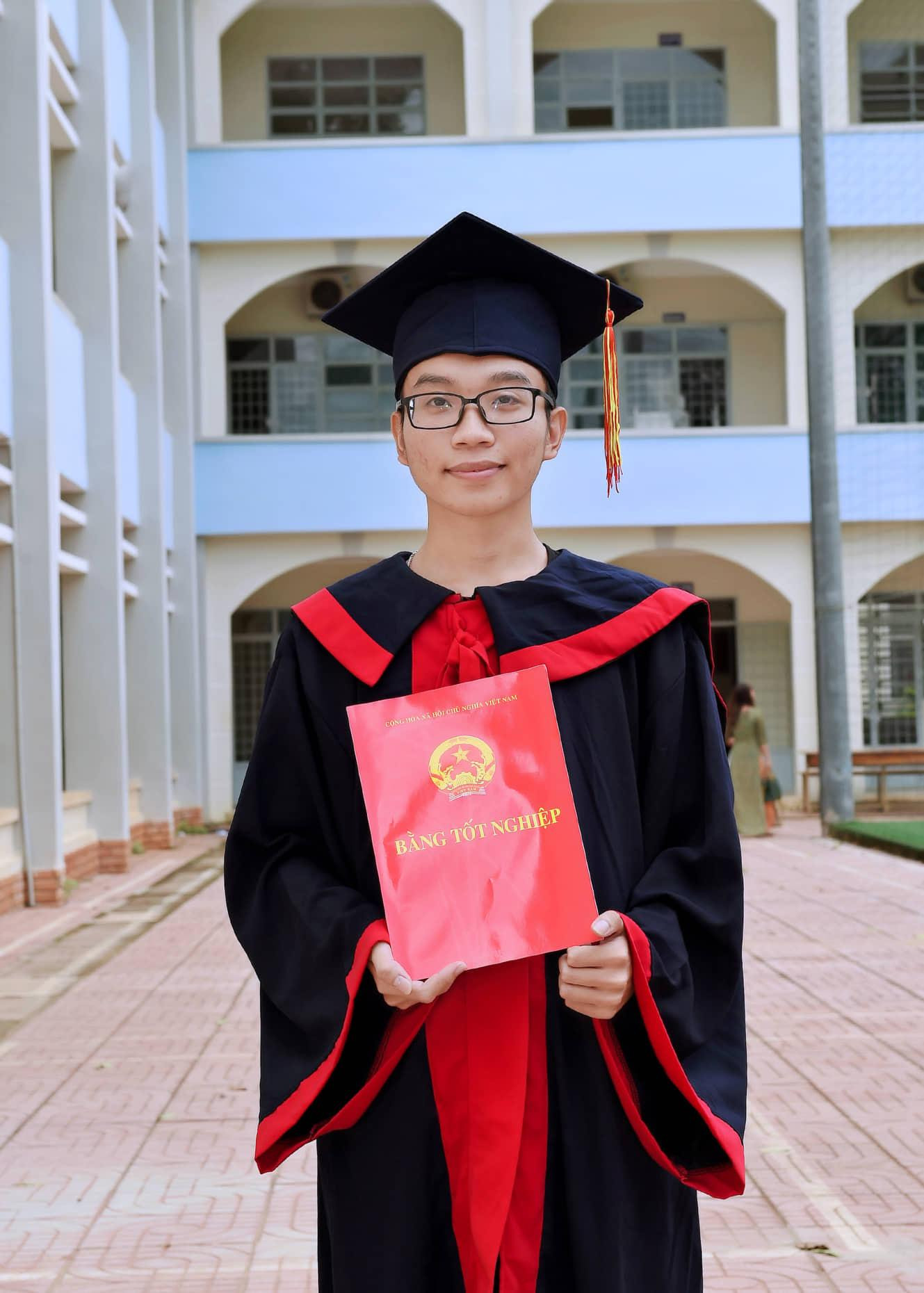 Đạt vẫn đang nỗ lực với định hướng của mình.