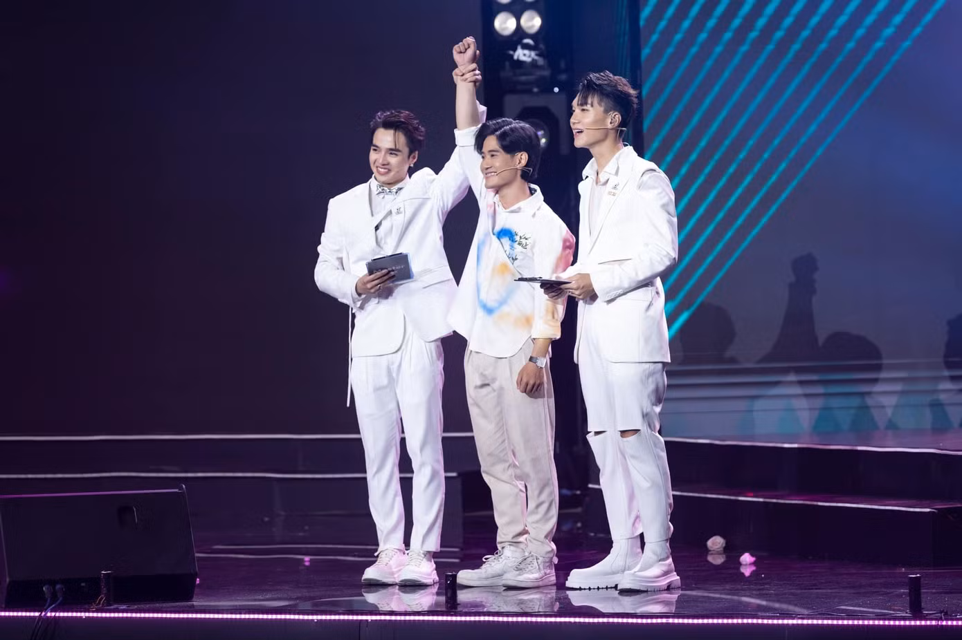 TikToker “Quan Không Gờ” nhận giải Quán quân 'Lifestyle Master TikTok 2022'.