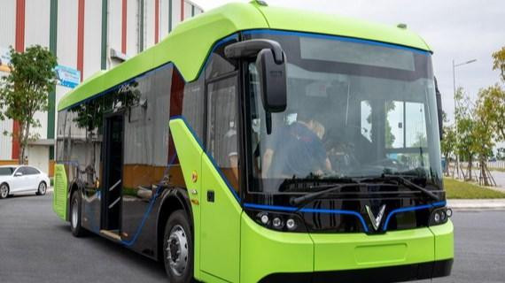 Xe buýt điện dự kiến thu hút các bạn trẻ tại TP. HCM trải nghiệm.