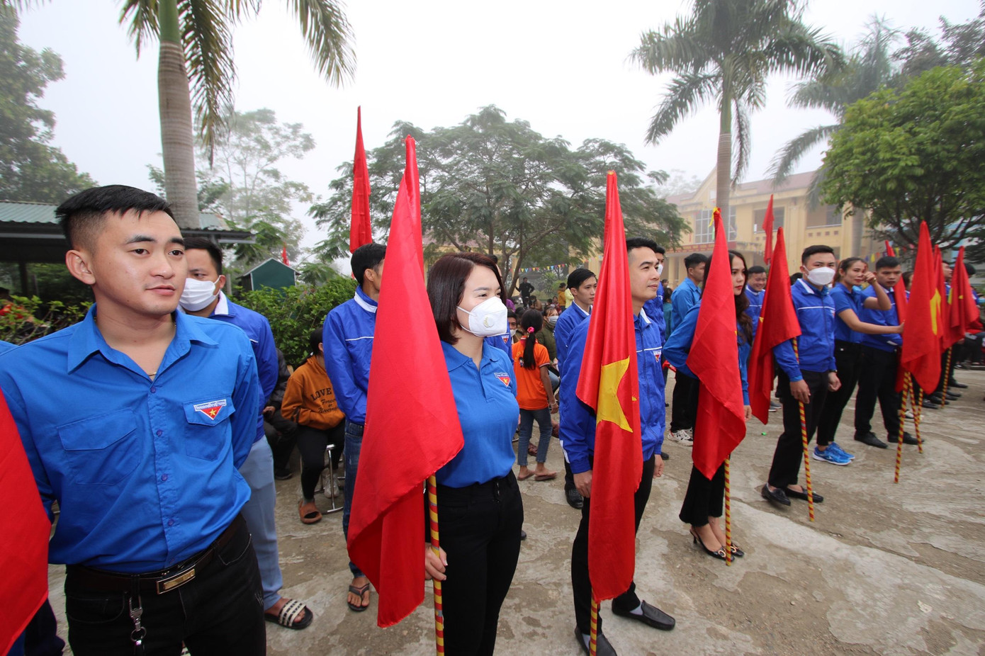 Ra quân chiến dịch “Tình nguyện mùa Đông 2022 và Xuân tình nguyện 2023” tại tỉnh Tuyên Quang. Ra quân chiến dịch “Tình nguyện mùa Đông 2022 và Xuân tình nguyện 2023” tại tỉnh Tuyên Quang.