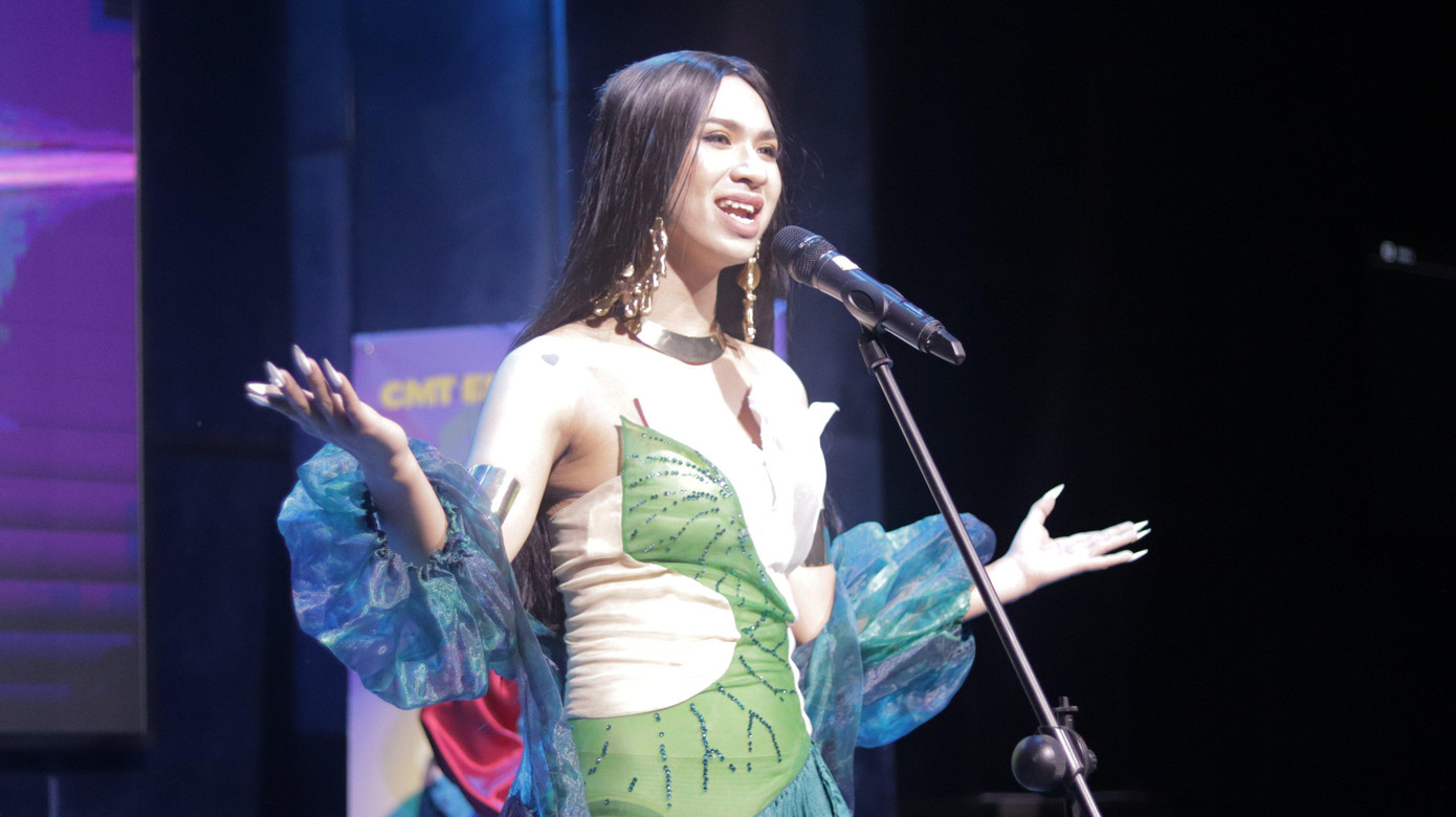 Tôn Ngọc Bảo Linh (Miss Conservation 2022) tự tin, bản lĩnh trả lời câu hỏi phần thi ứng xử đầy cam go và chiếm trọn sự ủng hộ của khán giả. (Ảnh: Nam Giang)