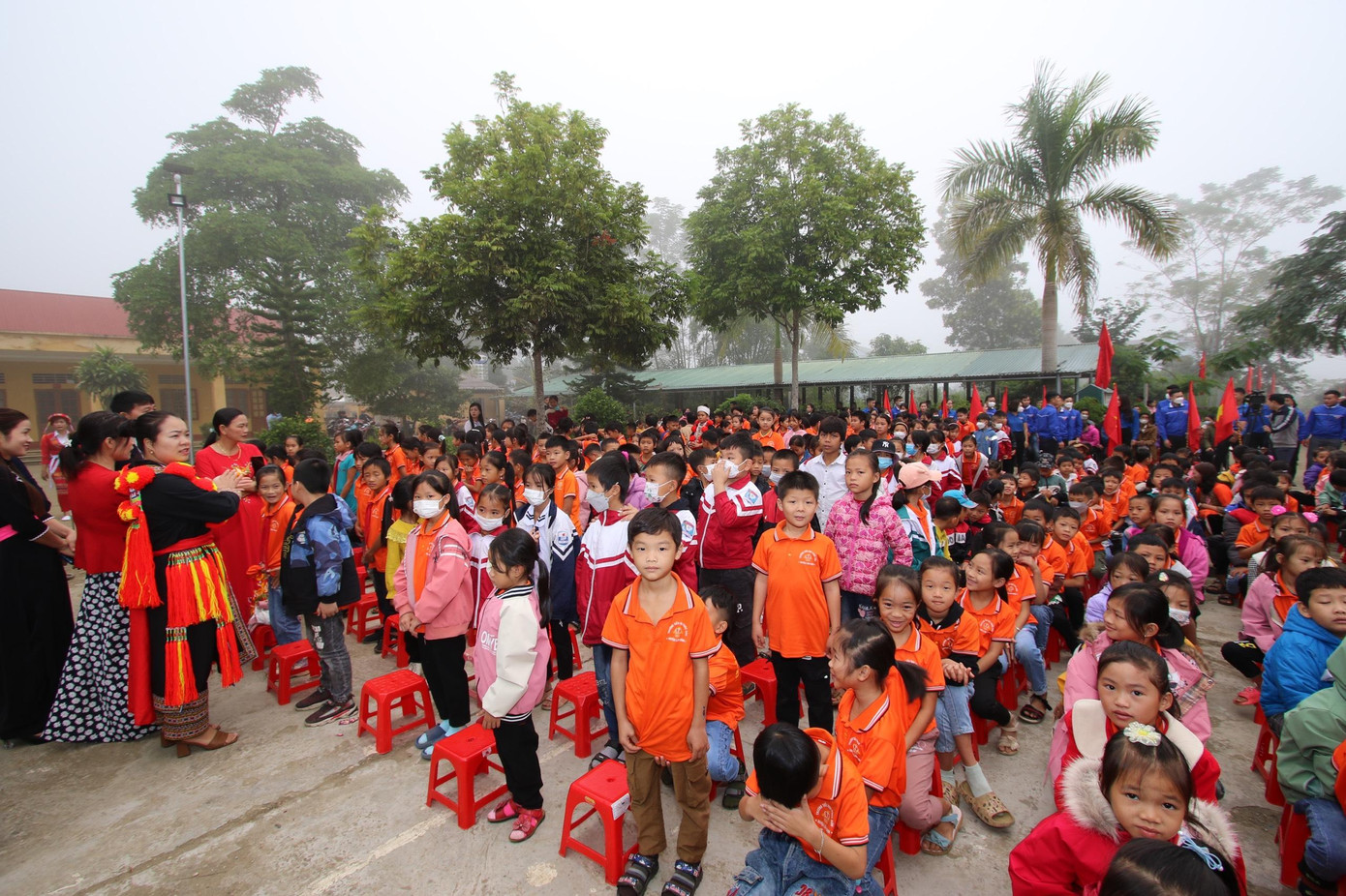 Các em học sinh tại trường Tiểu học Phúc Sơn, huyện Lâm Bình. Các em học sinh tại trường Tiểu học Phúc Sơn, huyện Lâm Bình.