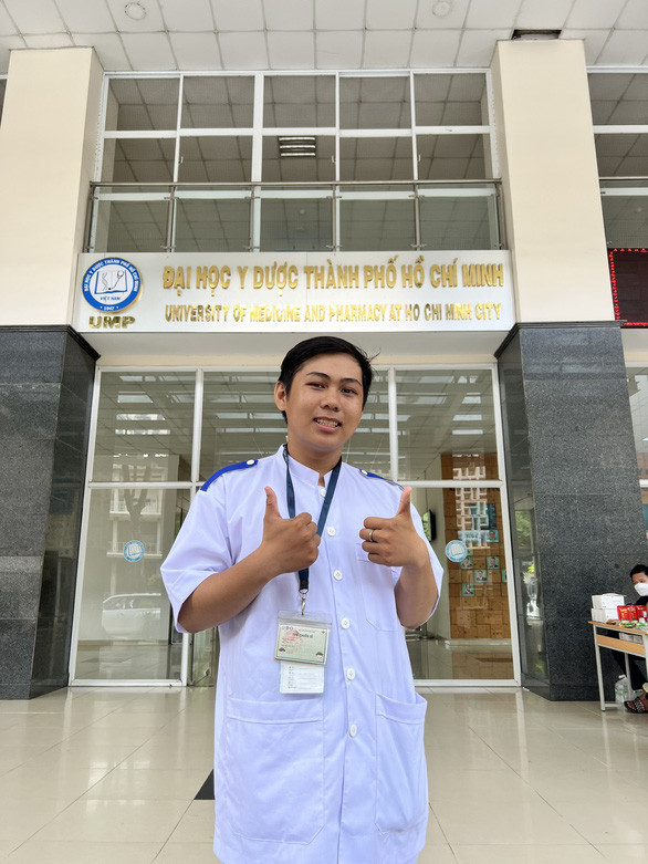 Trần Khánh Tường (sinh năm 2003, năm thứ hai, trường ĐH Y Dược TP. HCM) là một trong 12 gương mặt sẽ được tuyên dương tới đây. (Ảnh: TLTĐ)