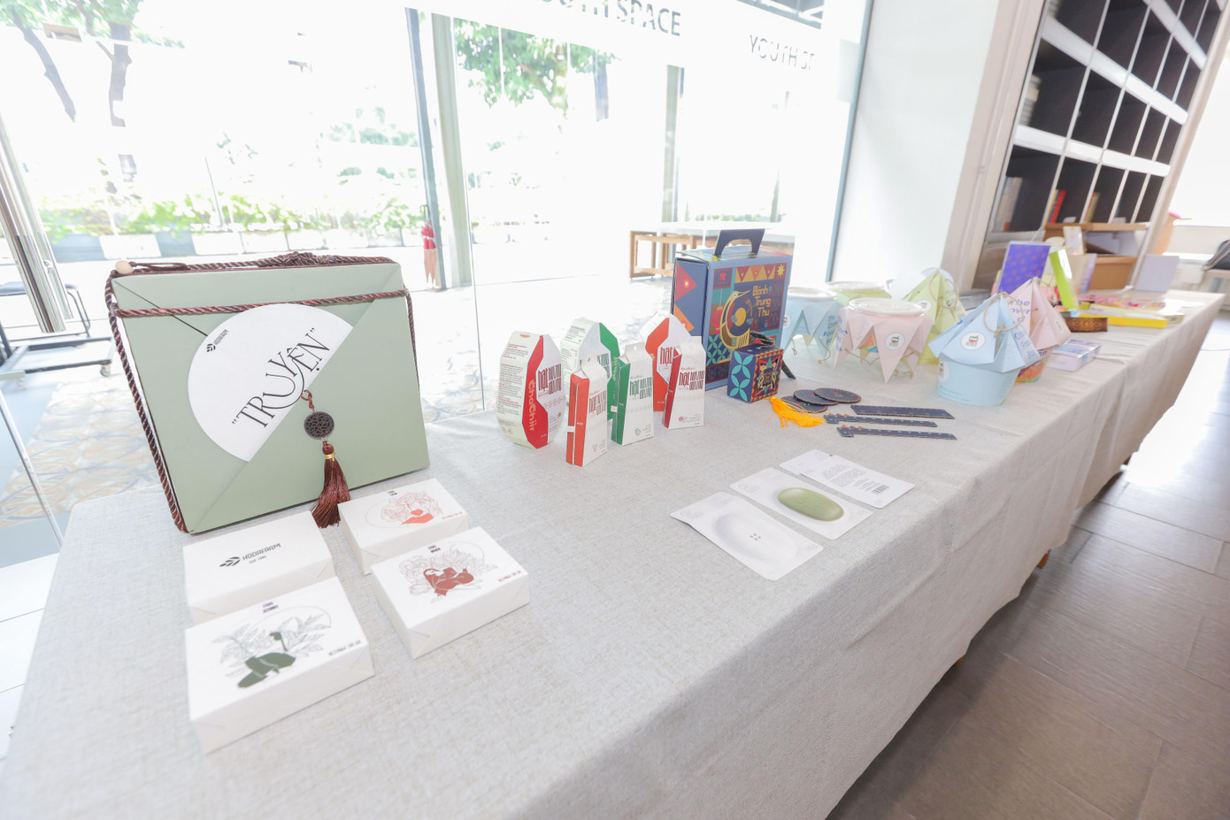 Những thiết kế ấn tượng tại Vòng chung kết. Những thiết kế ấn tượng tại Vòng chung kết.