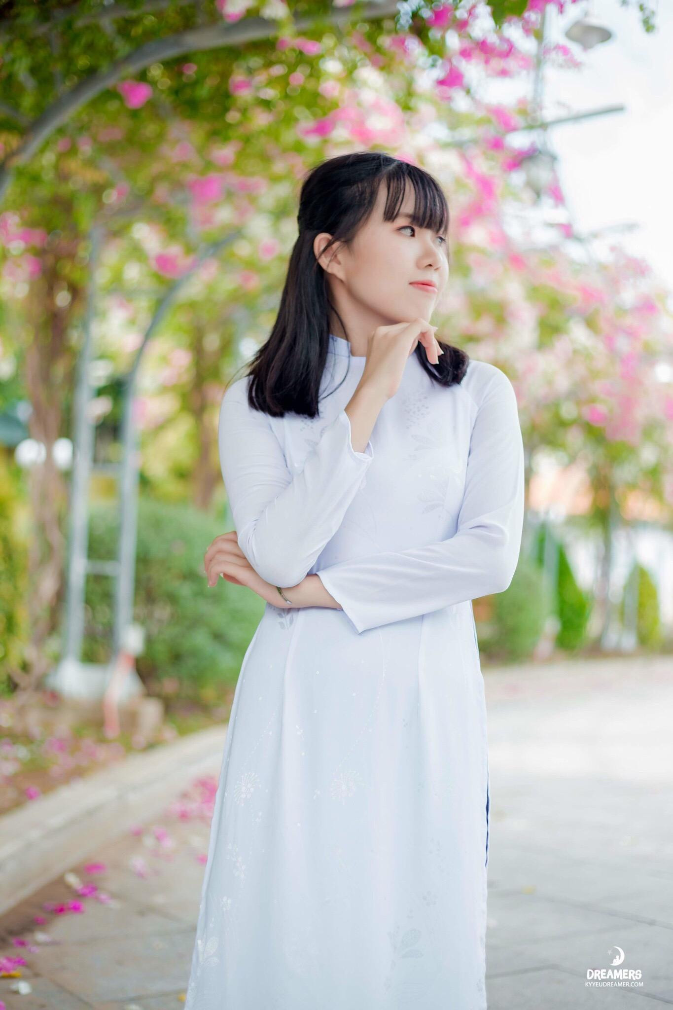 Huyền Trân dự tính làm thêm đến ngày 30 Tết.