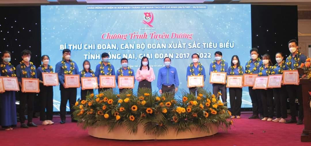 84 bí thư chi đoàn, cán bộ Đoàn xuất sắc trên địa bàn tỉnh Đồng Nai được tuyên dương trong dịp này.