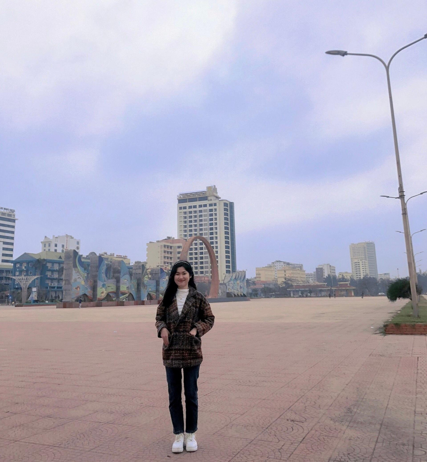 Nguyễn Thị Bình hiện là sinh viên năm thứ hai, chuyên ngành Luật Dân sự, trường ĐH Luật TP. HCM.