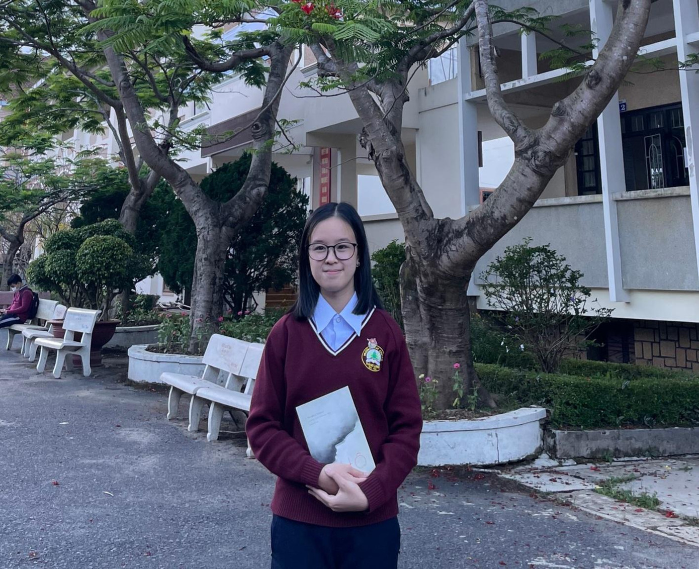 Với Tuyết Ngân, văn học đến với cô như là một cơ duyên.