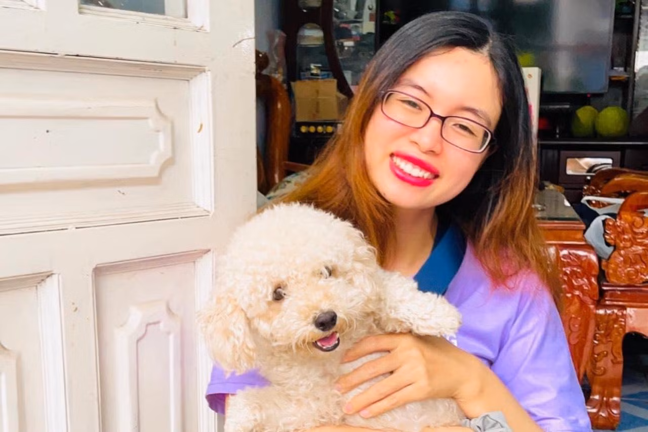 Quỳnh bén duyên với hoạt động thiện nguyện và thấy hạnh phúc vì những điều mình làm.