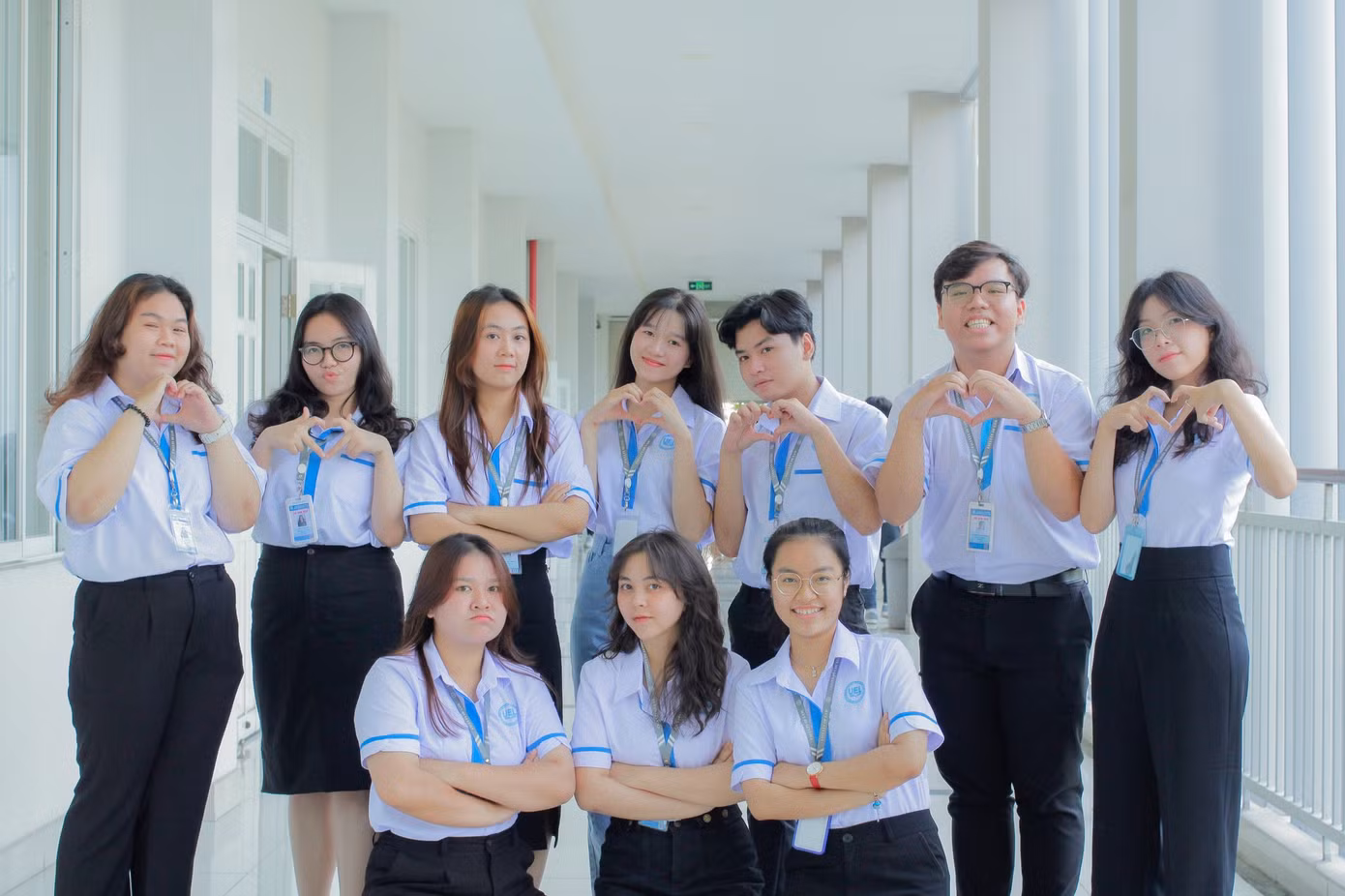 Hoài Khanh vẫn đang cố gắng, nỗ lực từng ngày. Hoài Khanh vẫn đang cố gắng, nỗ lực từng ngày.