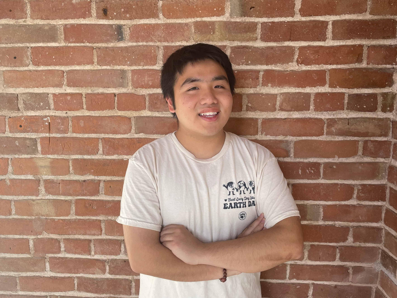 Hoàng Nguyên có mặt trong danh sách sinh viên ưu tú tại ngôi trường mà sinh viên quốc tế chỉ chiếm 1/10. Hoàng Nguyên có mặt trong danh sách sinh viên ưu tú tại ngôi trường mà sinh viên quốc tế chỉ chiếm 1/10.