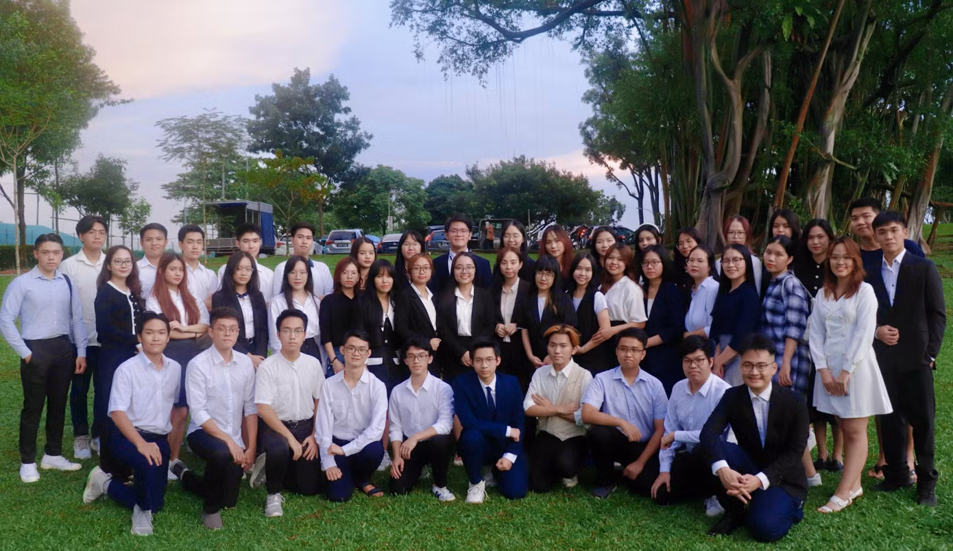 Các thành viên của VNYA.