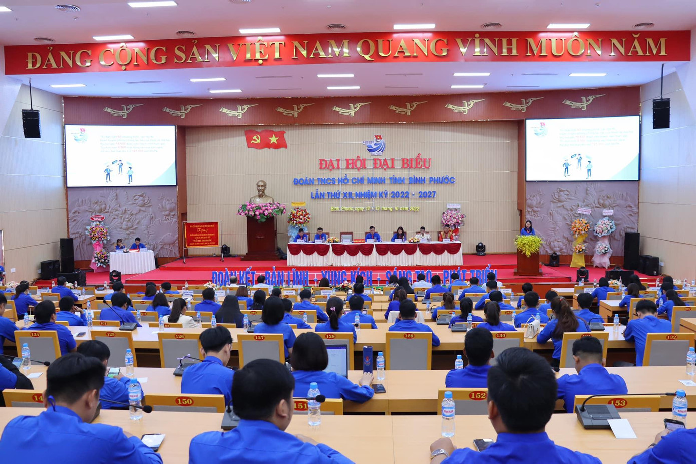 Toàn cảnh Đại hội phiên Bế mạc.