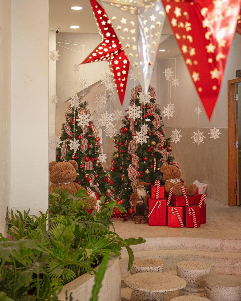 Góc bên trong của Vòm Coffee. Góc bên trong của Vòm Coffee.