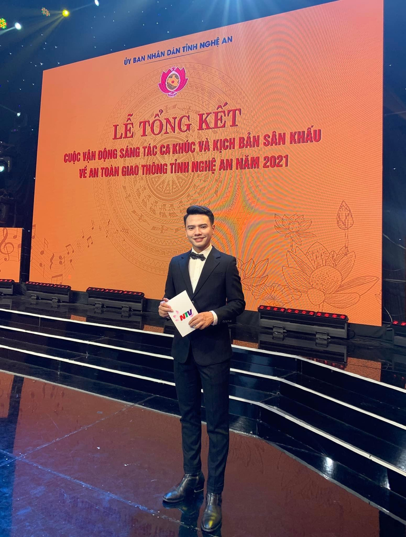 Trần Đô cảm thấy vô cùng may mắn khi vừa mới vào Đài làm việc nhưng đã được trao nhiều cơ hội. Trần Đô cảm thấy vô cùng may mắn khi vừa mới vào Đài làm việc nhưng đã được trao nhiều cơ hội.