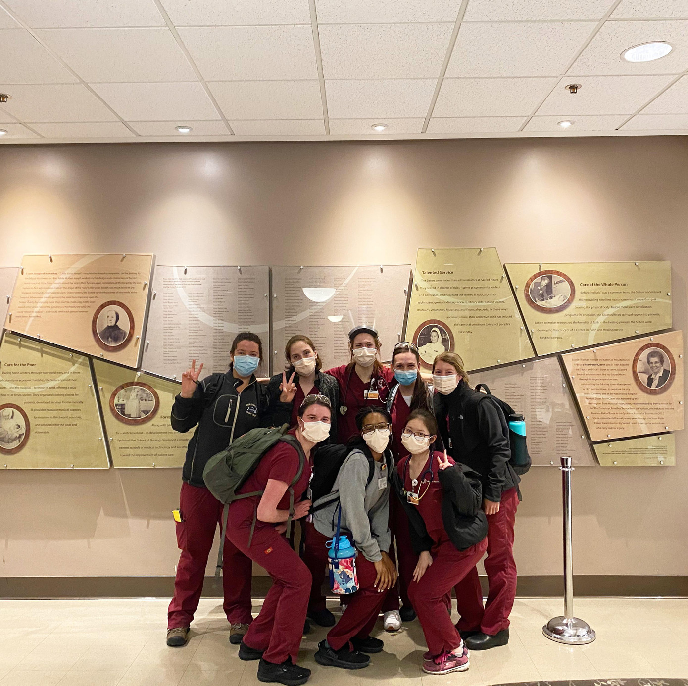 Khánh Chi luôn chủ động trong việc học hỏi kiến thức mới.