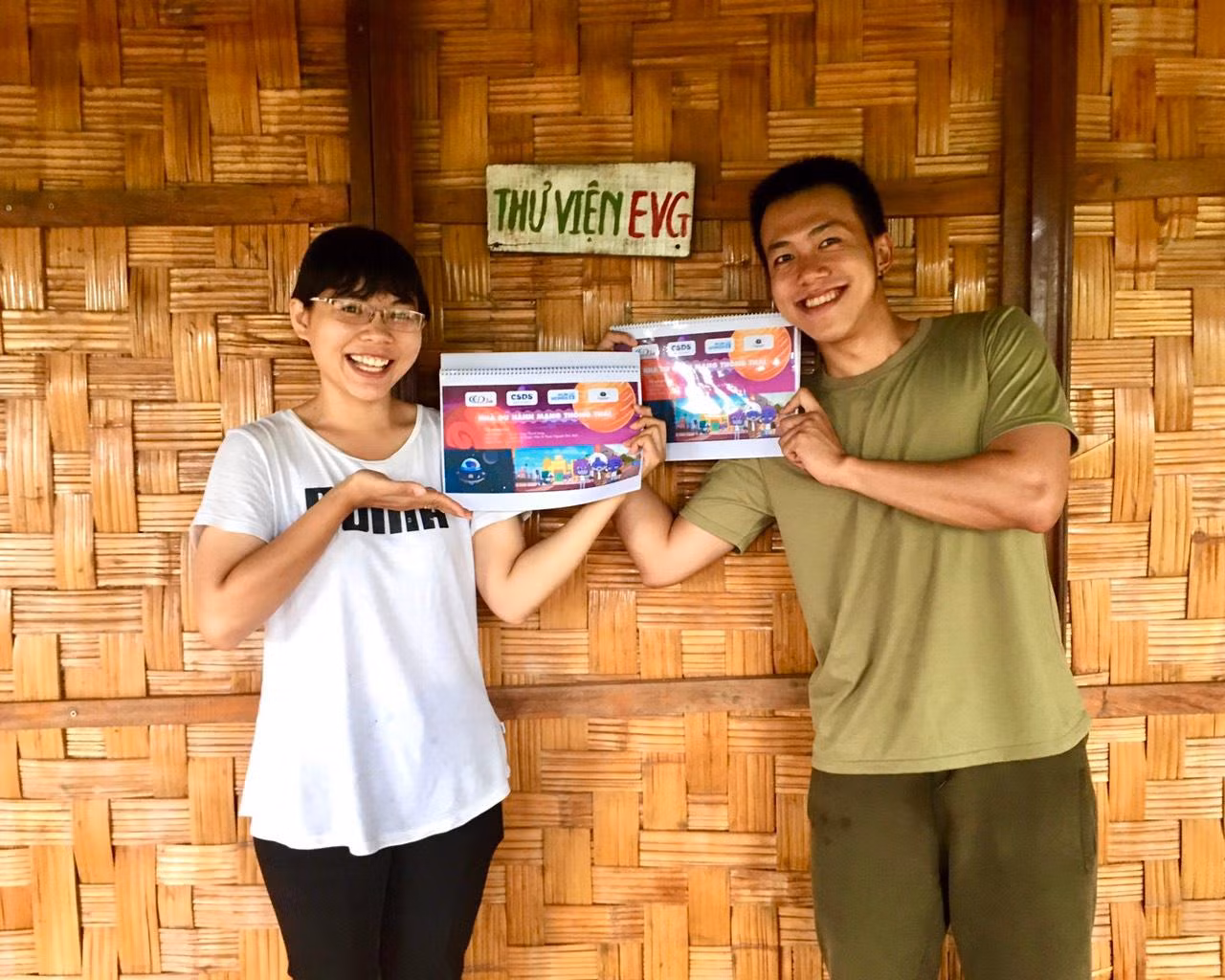 Hai bạn trẻ Đức Anh và Thanh Hiền là thành viên sáng lập của dự án.
