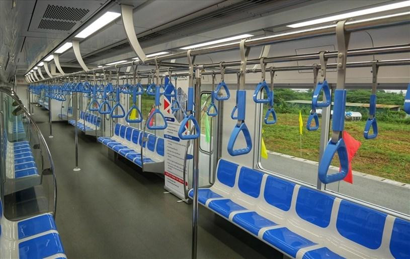 Nhiều bạn trẻ TP. HCM mong chờ được trải nghiệm tuyến metro số 1. Nhiều bạn trẻ TP. HCM mong chờ được trải nghiệm tuyến metro số 1.